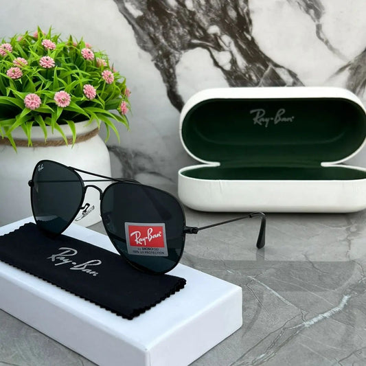 RAY-BAN Black Black 3026 Aviator Trendy Hot Favourite Wintage Sunglass For Unisex.
